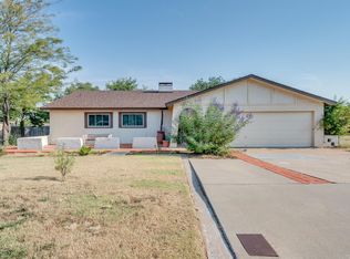 36 Parklane Dr, Ransom Canyon, TX 79366