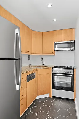 Sold by Corcoran | media 7