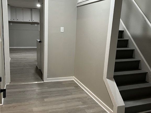 3rd image of 4302 Daisy Ave