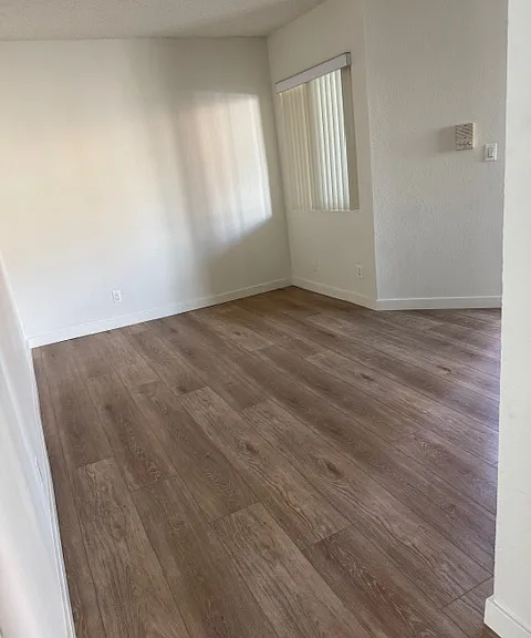 943 Centennial St — Photo 6