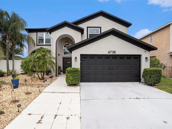 4738 Bloom Dr, Plant City, FL 33566