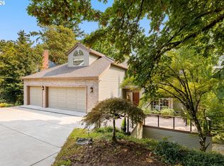 1727 SW Westwood Dr, Portland, OR 97239