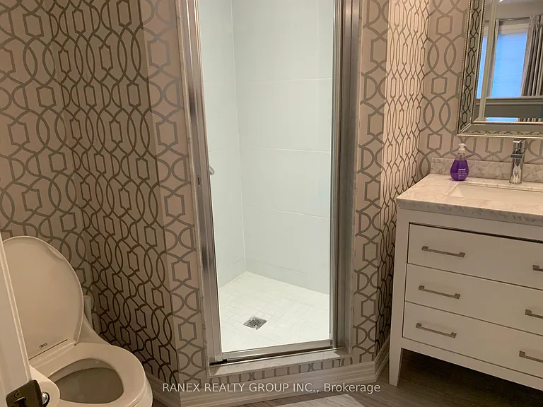 20 Muzzo Dr — Photo 8