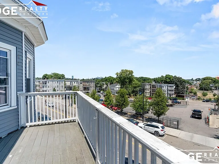 71-73 Neponset Ave #3 — Photo 14