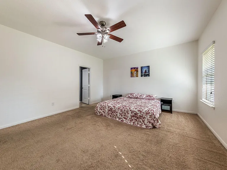 925 Woodduck Trl — Photo 26