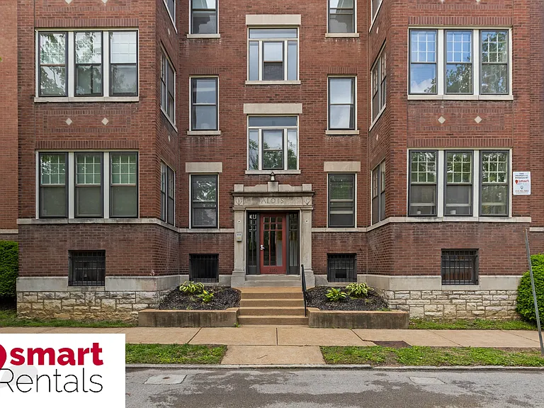 2161 Thurman Ave — Photo 19