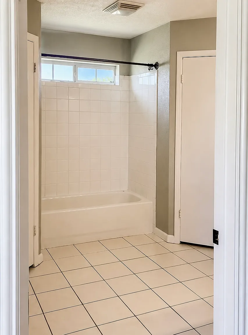 3 bed, 1658 sqft, $1,995 — Photo 2