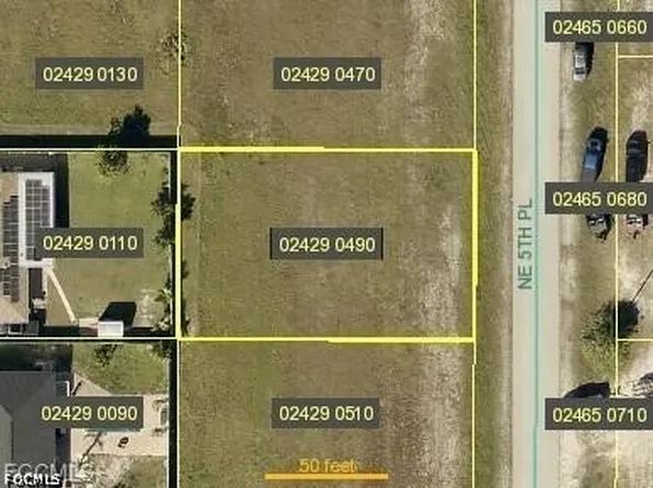 1136 NE 5th Pl, Cape Coral, FL 33909