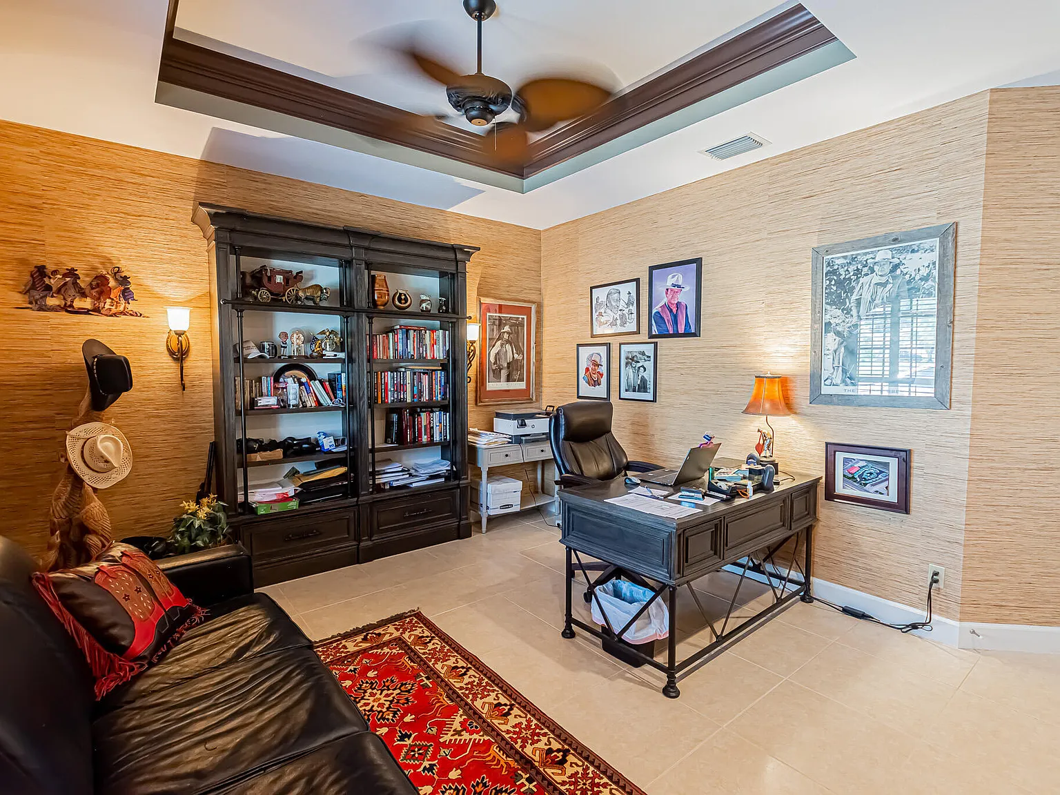 3 bed, 3.0 bath, 3066 sqft, $4,100 — Photo 4