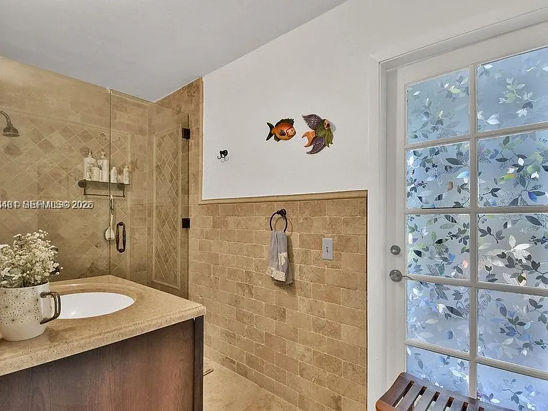 5425 SW 190th Ave — Photo 11