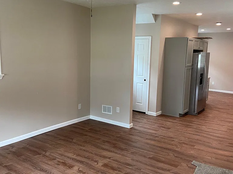 6 Griffith Ave #1 — Photo 12