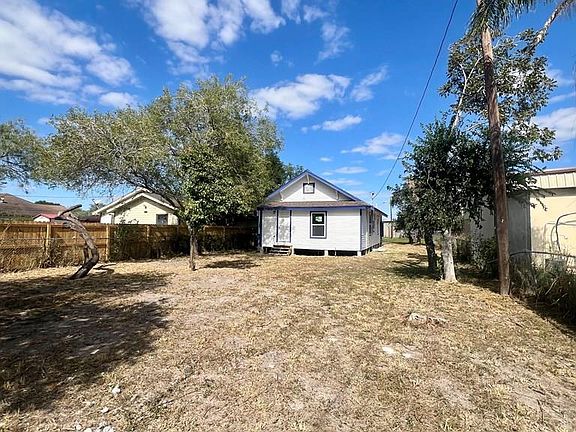 4th image of 318 E Pierce St Lot 5