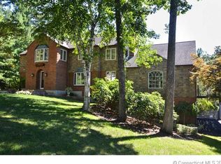 47 Breezy Knls, Avon, CT 06001