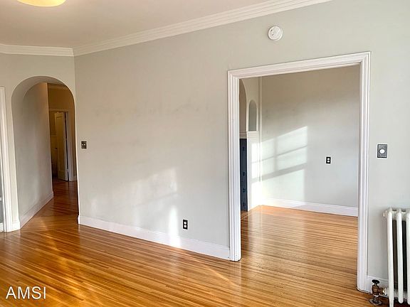2nd image of 2999 California St #32