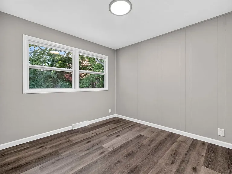9219 Ellison Dr — Photo 27