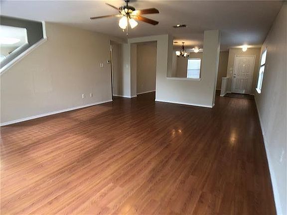 4th image of 2617 Byfield Dr