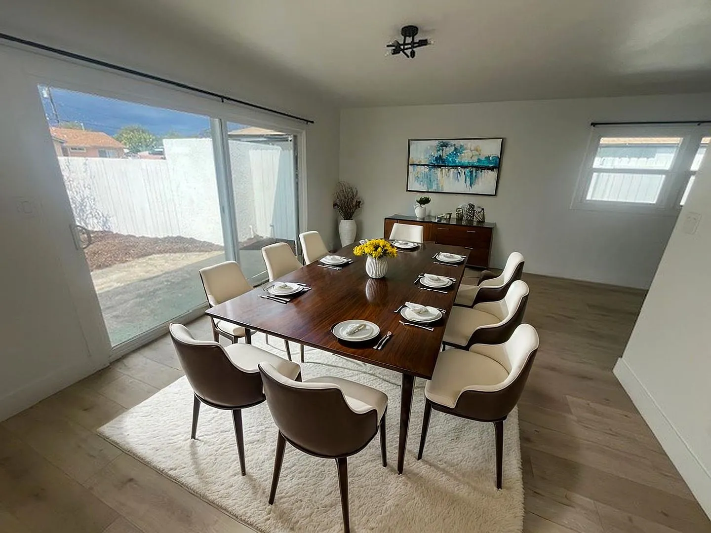 1530 Juno Ave — Photo 3