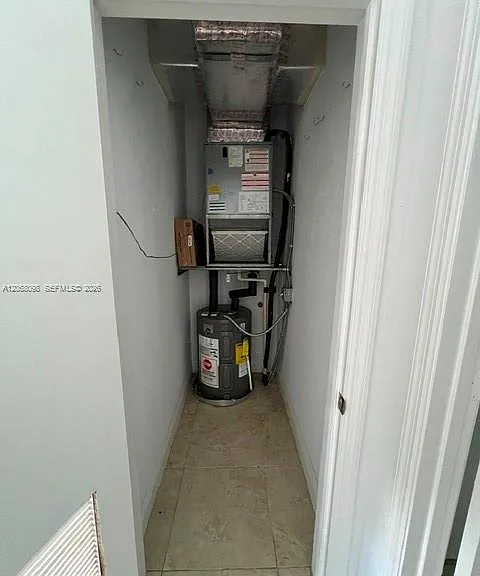 2121 SW 14th Ter #5 — Photo 13