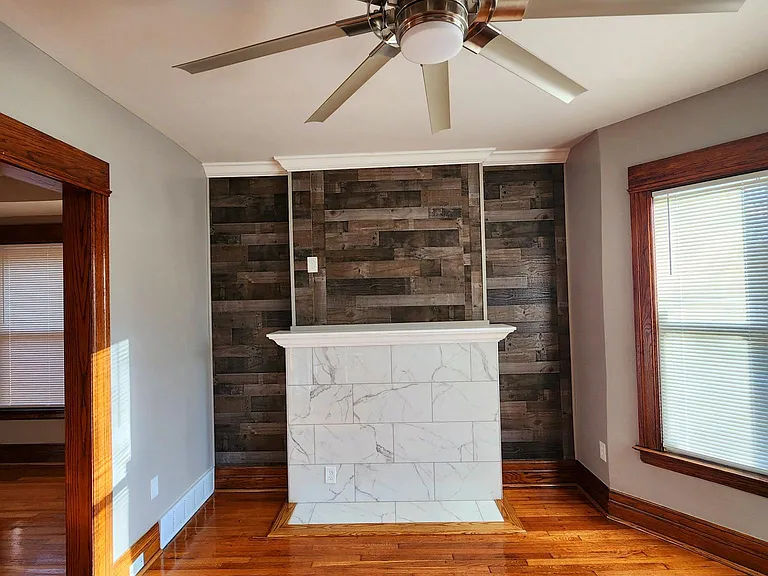 2256 Montclair St — Photo 5