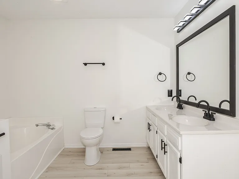 613 Wulbrun Dr — Photo 17