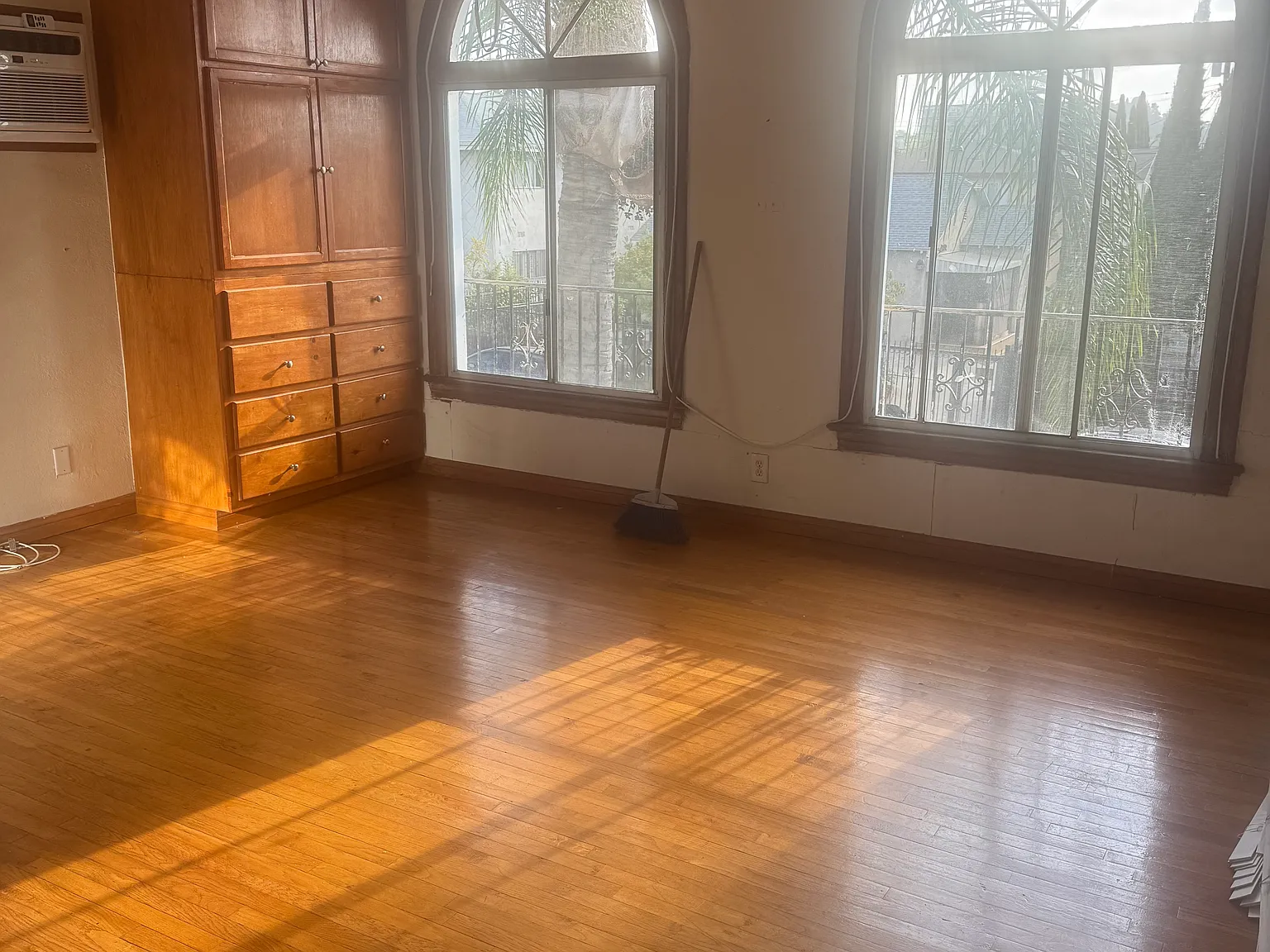 Studio, 500 sqft, $1,695 — Photo 1