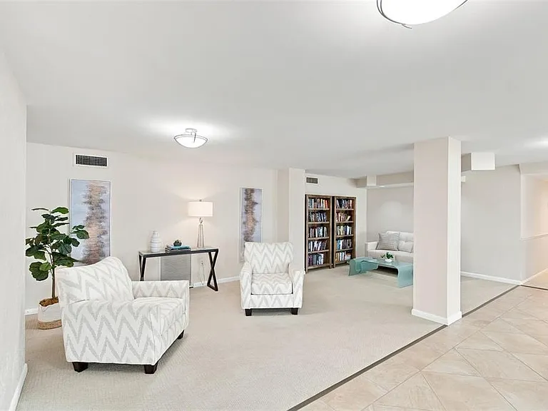 707 S Gulfstream Ave #207 — Photo 51