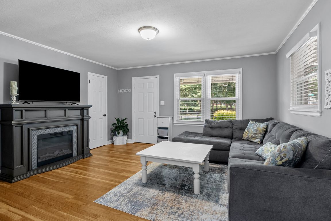 next background image