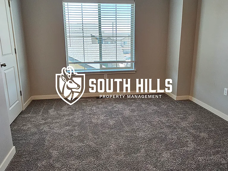 Summit Springs Townhomes — Photo 76