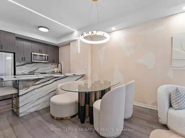 30 William Jackson Way #Townhouse 114, Toronto, ON M8V 0J7