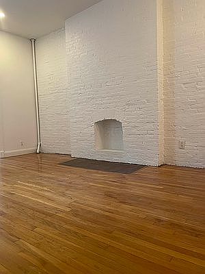 3rd image of 62 W 91st St APT 2