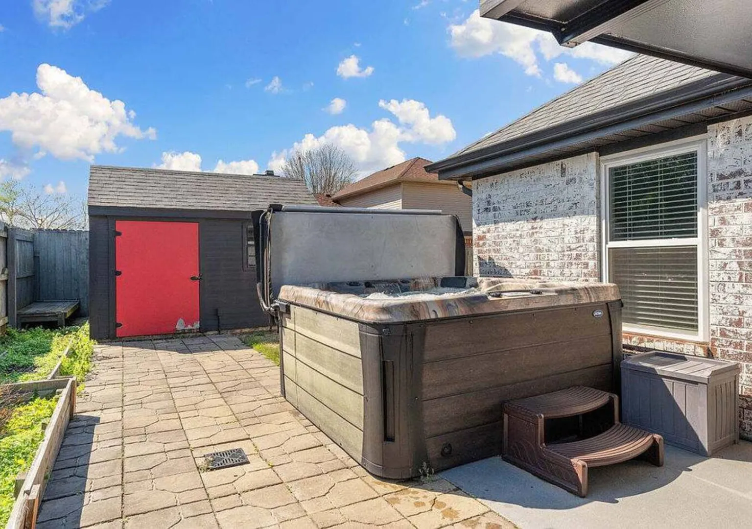 Coler House | Cyclist Retreat & Hot Tub — Photo 2