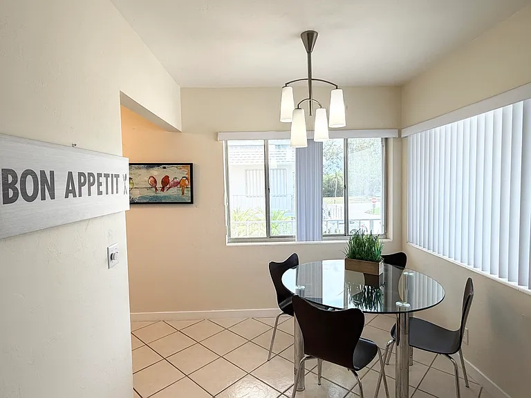 2880 Lake Osborne Dr #205 — Photo 8
