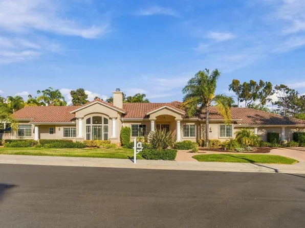 492 Old Via Rancho Dr, Escondido, CA 92029