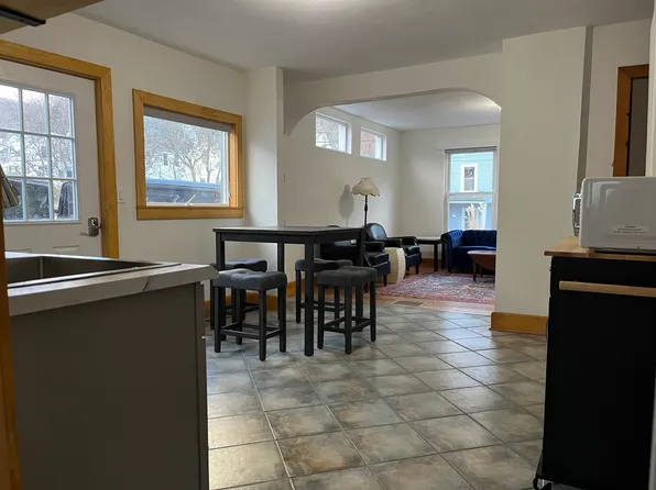 60 Clark St, Brattleboro, VT 05301