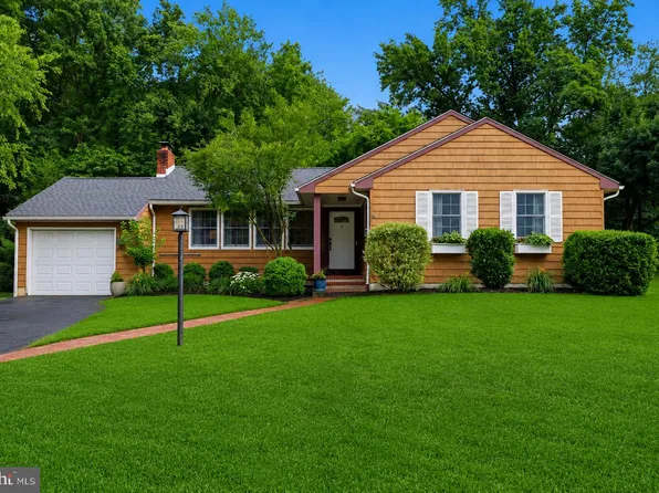309 Arborlea Ave, Yardley, PA 19067