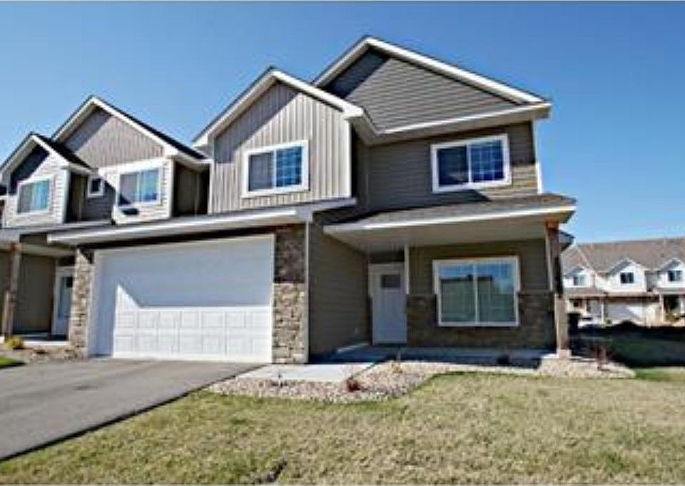 Photos of previously sold unit by same builder. Subject property to have similar finishes.