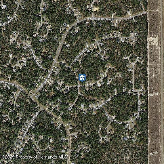 2nd image of 2 Maidenbush Ct E