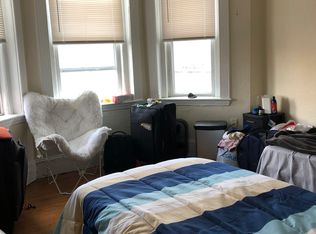 463 Park Dr APT 18, Boston, MA 02215