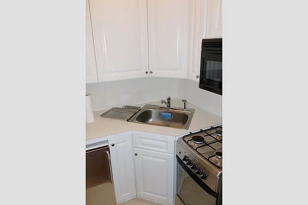 Rented by Stribling | media 15