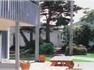 118 N Columbia St, Seaside, OR 97138