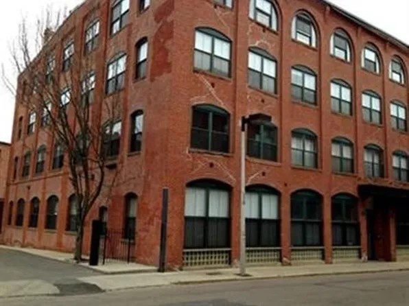 172 Green St #3, Boston, MA 02130