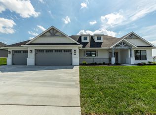 5300 Newbury Way, Columbia, MO 65203