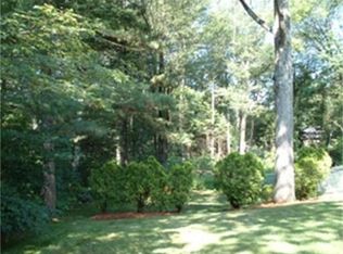 37 Wilmington Rd, Burlington, MA 01803