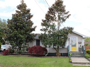 339 Raritan Blvd, Keyport, NJ 07735