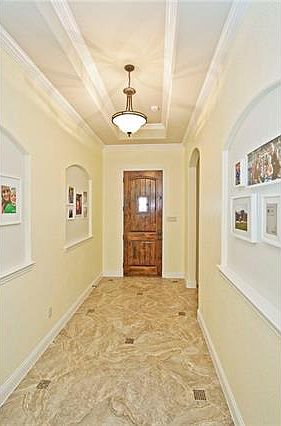 4th image of 1729 Medina Ln