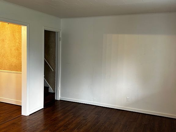 2nd image of 306 Northwest St #308