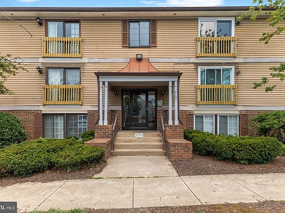 2nd image of 8384 Brockham Dr Unit 29/84L
