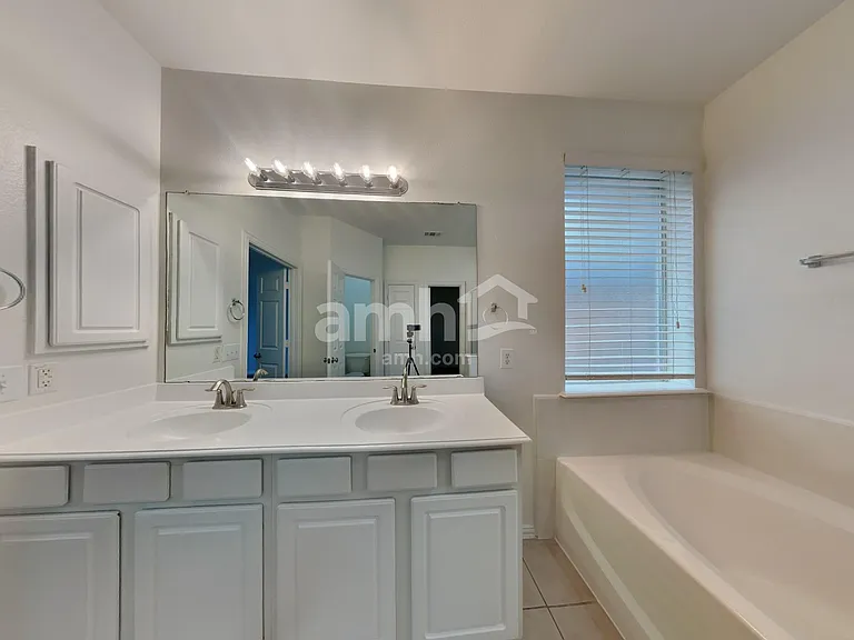 4412 Mallow Oak Dr — Photo 14