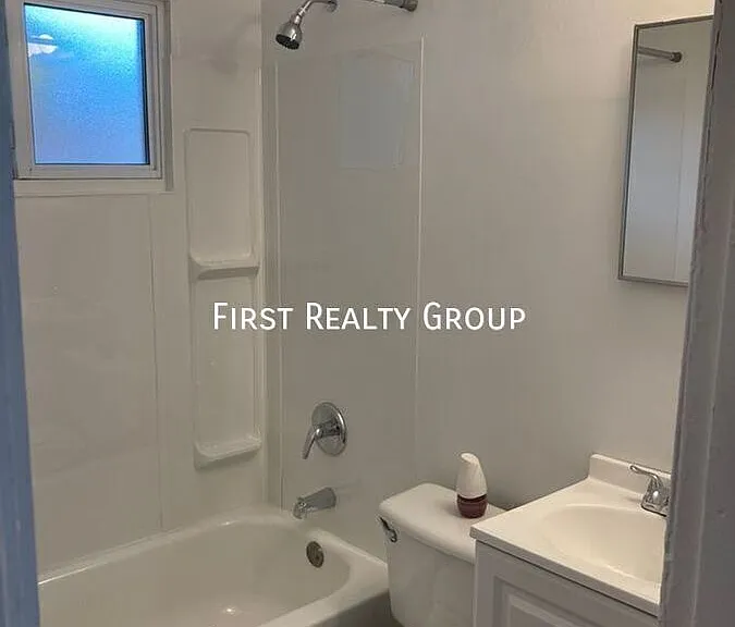 4446 Genesee Ave — Photo 7