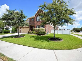 4201 W Cedar Trail Ct, Pearland, TX 77584